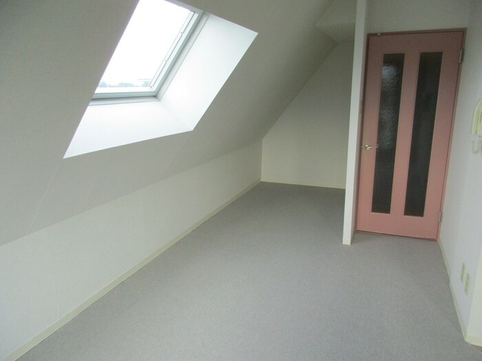 物件内観写真10　(居室)