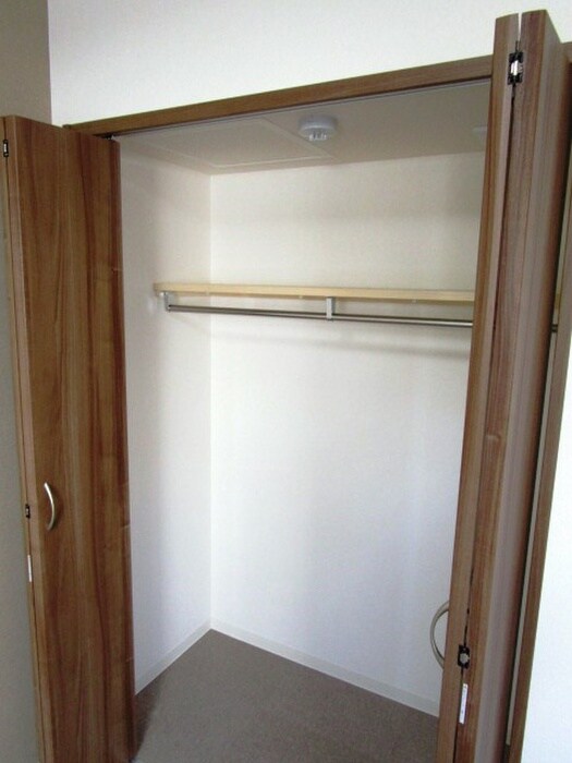 物件内観写真11　(収納)