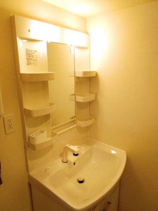 物件内観写真13　(洗面)