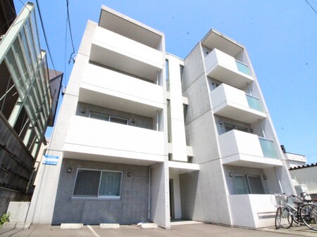 レガーロ福住外観写真