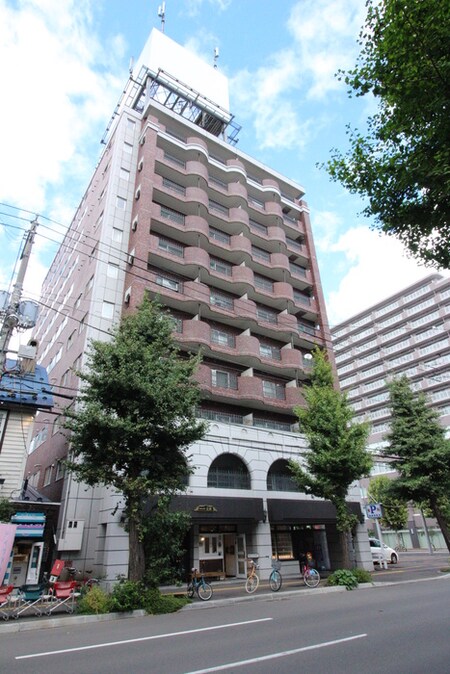 エンドレス三井南３西７外観写真