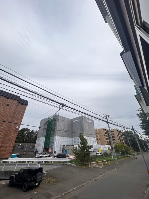 物件内観写真16　(室内からの展望)