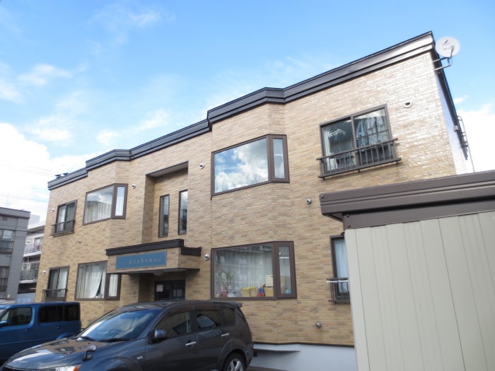 リ－ベンス月寒の物件外観写真