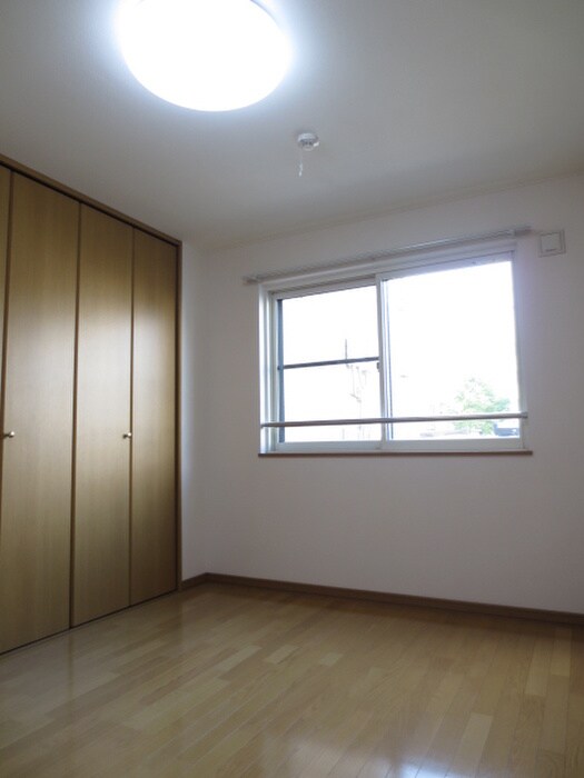 物件内観写真7　(居室)