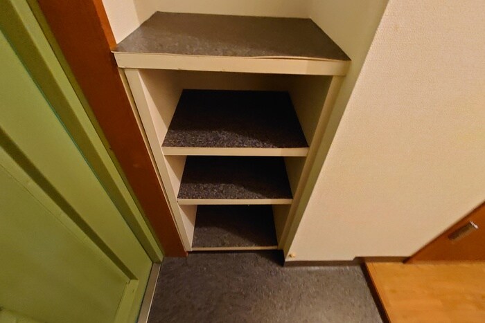 物件内観写真14　(靴箱)