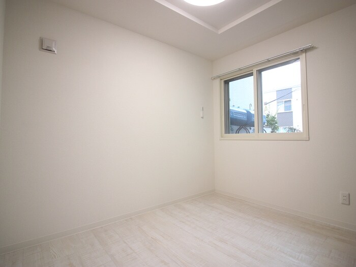 物件内観写真10　(居室)