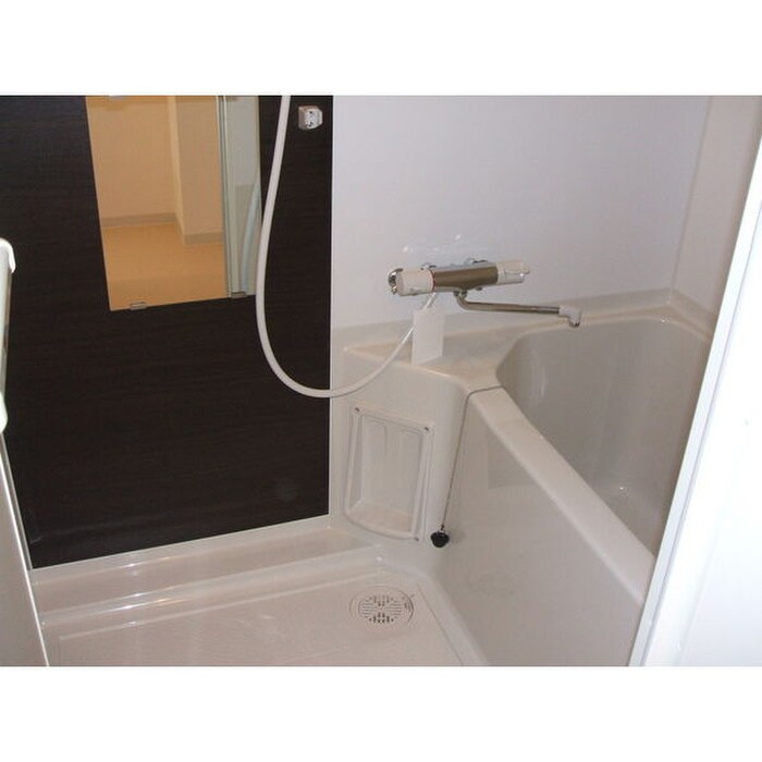 物件内観写真11　(バス／シャワールーム等)