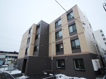 プレシェルト澄川外観写真