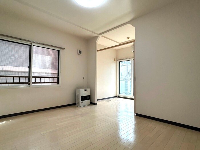 物件内観写真7　(居室)