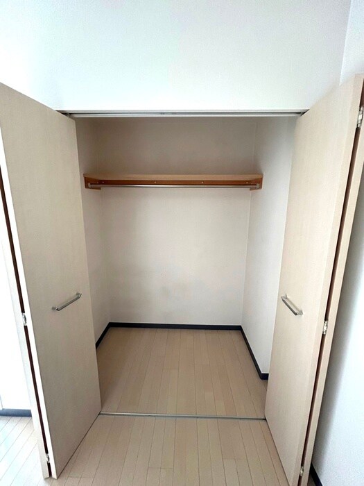 物件内観写真13　(収納)