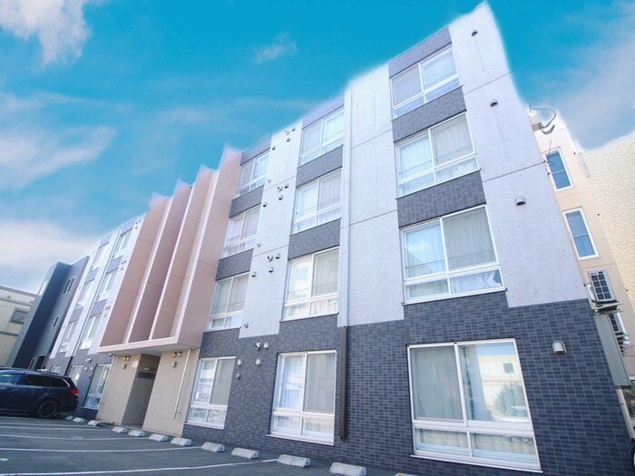 物件外観写真1　(外観写真)