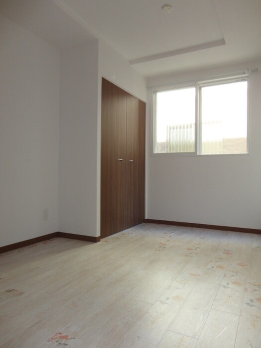 物件内観写真11　(居室)