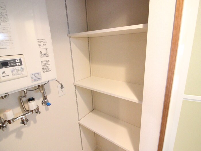 物件内観写真18　(収納)