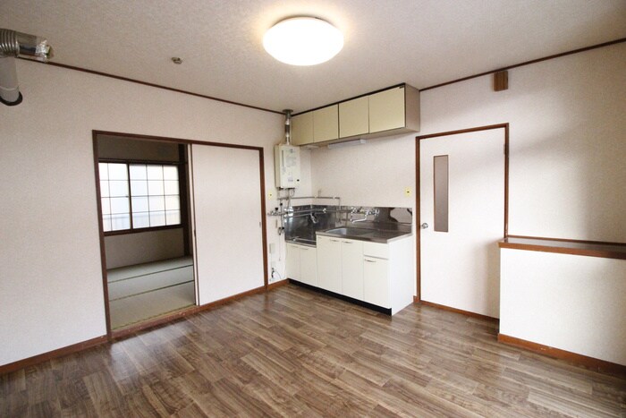 物件内観写真8　(居室)