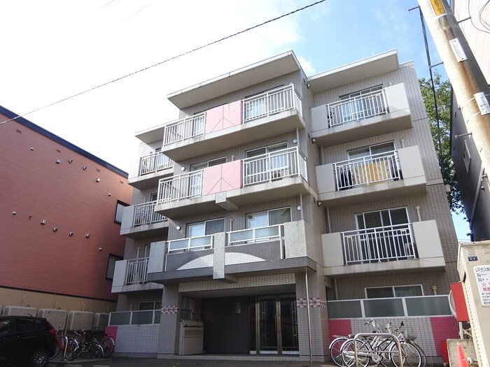 物件外観写真4　(外観写真)