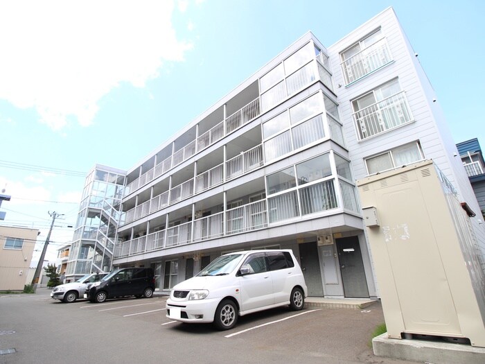 物件外観写真1　(外観写真)