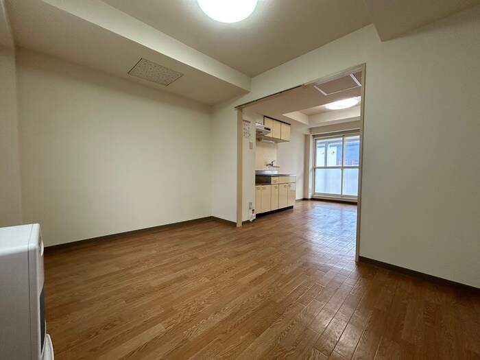 物件内観写真12　(居室)