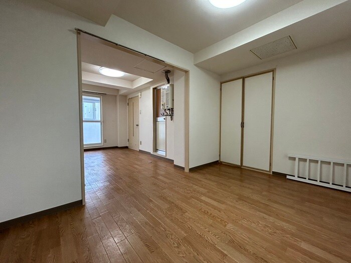 物件内観写真13　(居室)