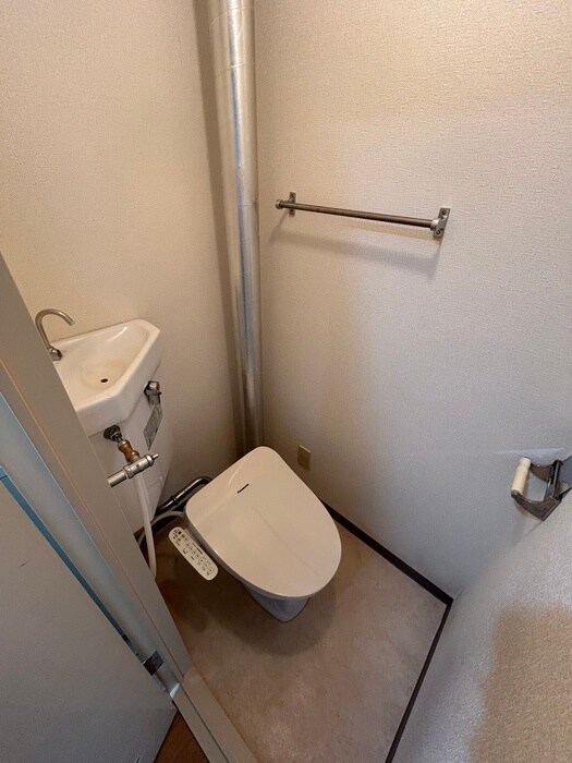 物件内観写真18　(トイレ)