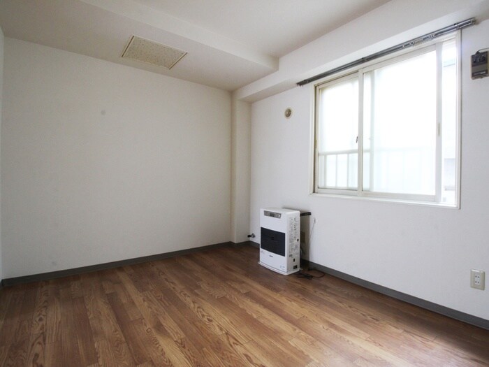 物件内観写真19　(居室)