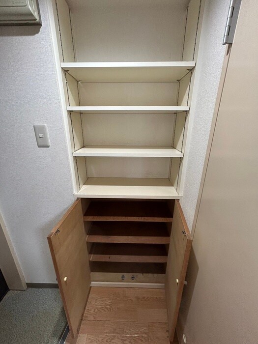 物件内観写真20　(靴箱)