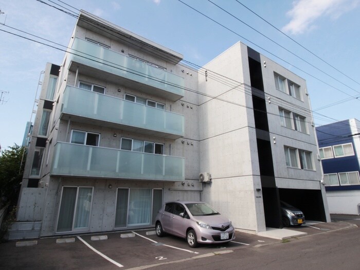 物件外観写真1　(外観写真)