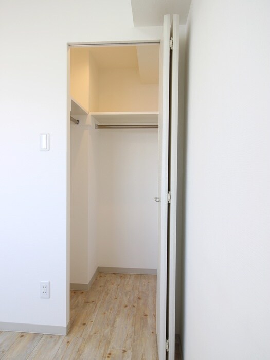 物件内観写真11　(収納)
