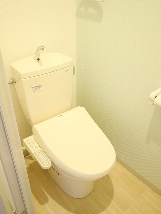 物件内観写真15　(トイレ)