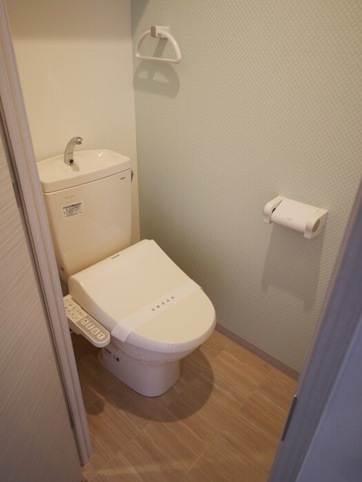 物件内観写真15　(トイレ)