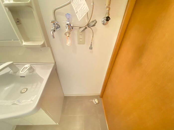 物件内観写真19　(洗濯機置場)