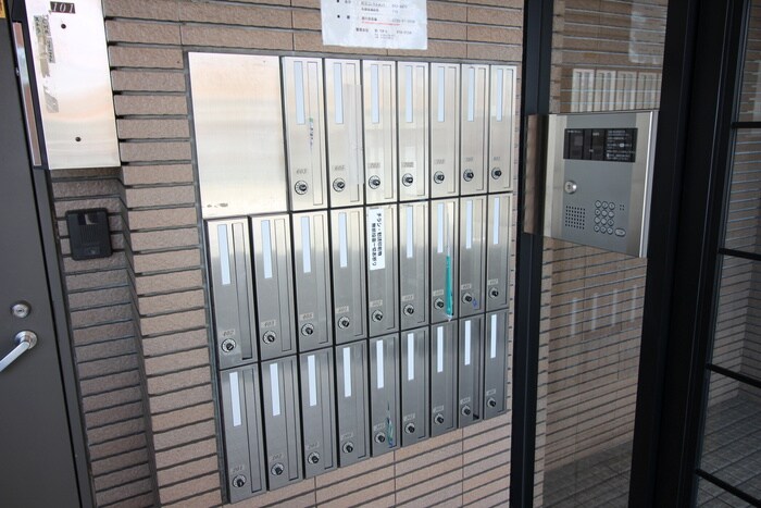 物件外観写真4　(建物設備)