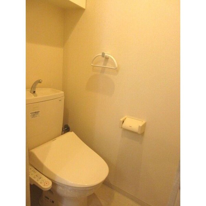 物件内観写真9　(トイレ)