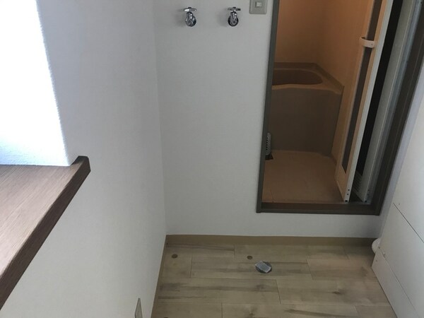 洗濯機置場