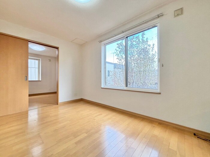 物件内観写真7　(居室)