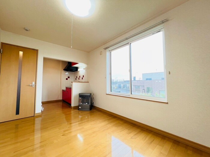 物件内観写真9　(居室)