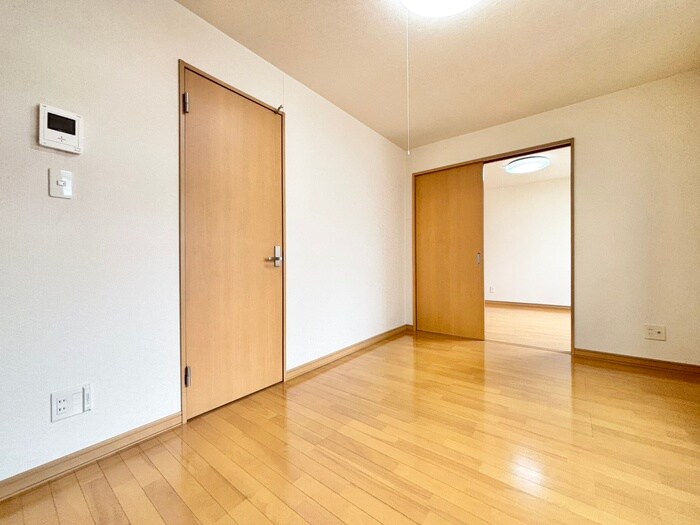 物件内観写真10　(居室)