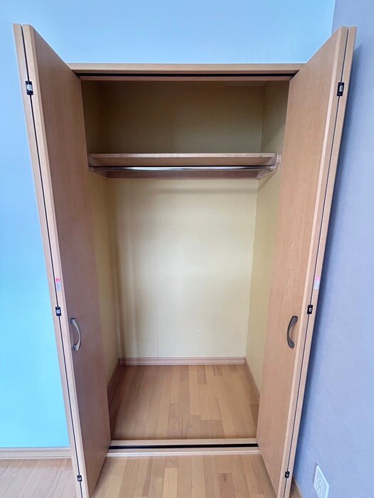 物件内観写真12　(収納)