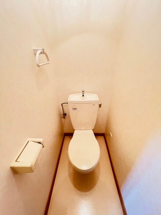 物件内観写真13　(トイレ)