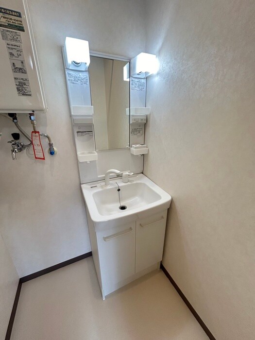 物件内観写真14　(洗面)