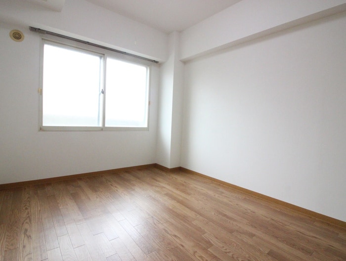 物件内観写真13　(居室)