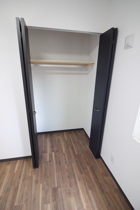 物件内観写真10　(収納)