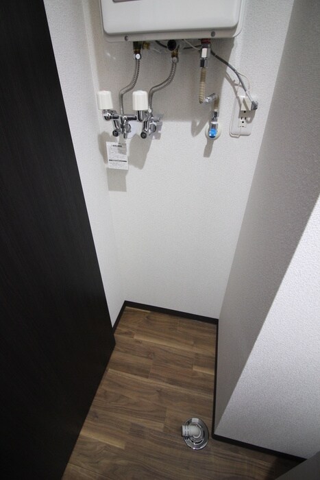 物件内観写真19　(洗濯機置場)