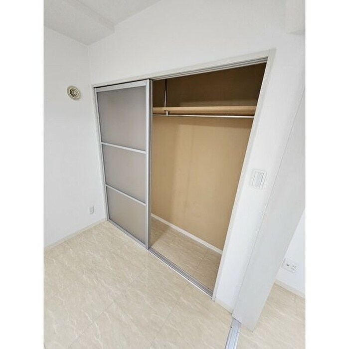 物件内観写真14　(収納)