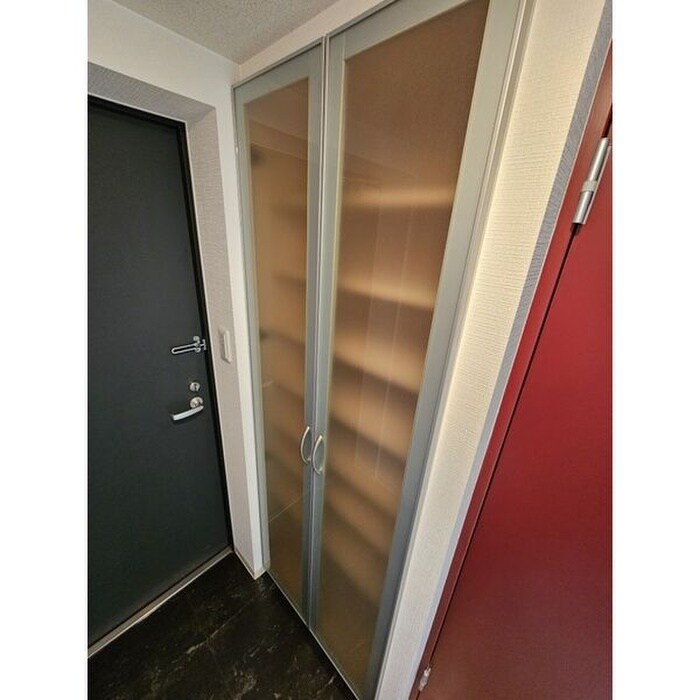 物件内観写真16　(靴箱)