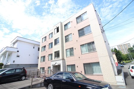 ア－トヒルズ南郷外観写真