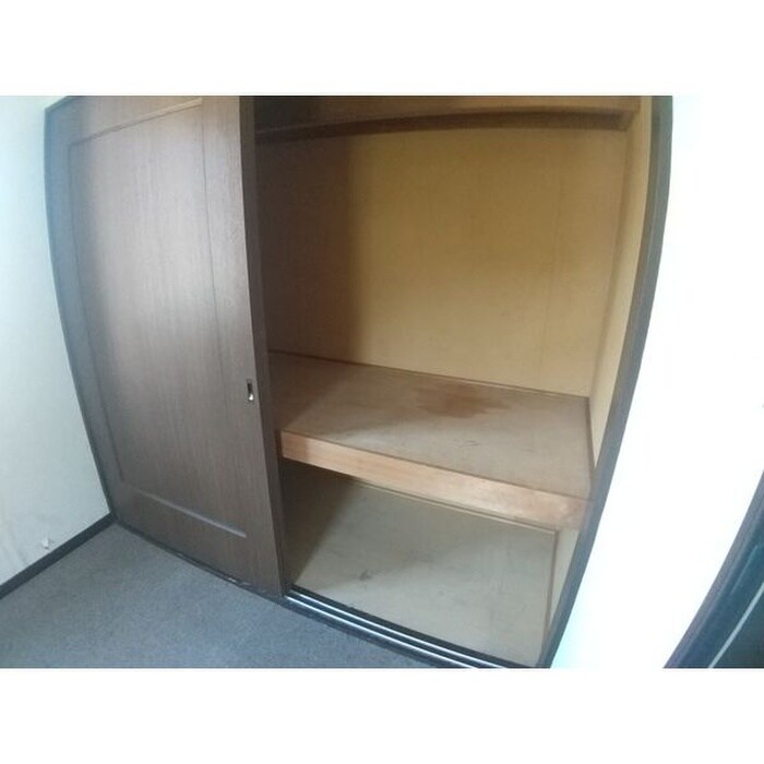 物件内観写真11　(収納)