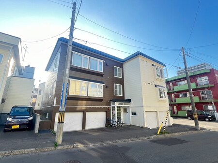 シャ－ブル３８外観写真