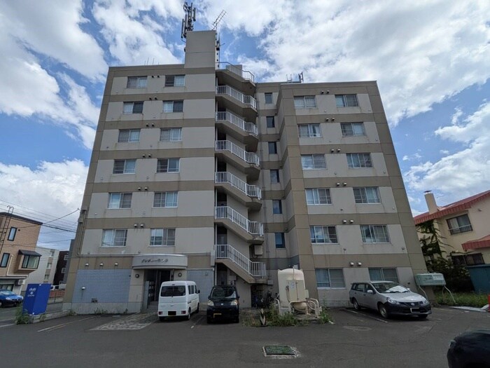 物件外観写真1　(外観写真)