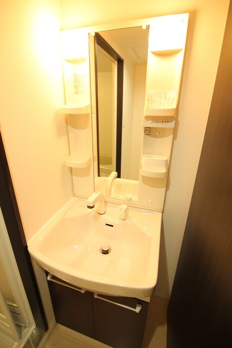 物件内観写真12　(洗面)