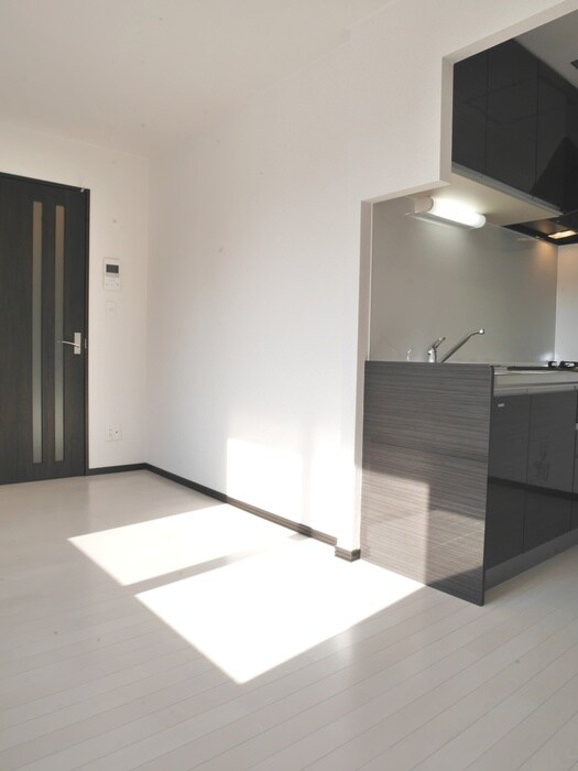 物件内観写真5　(居室)